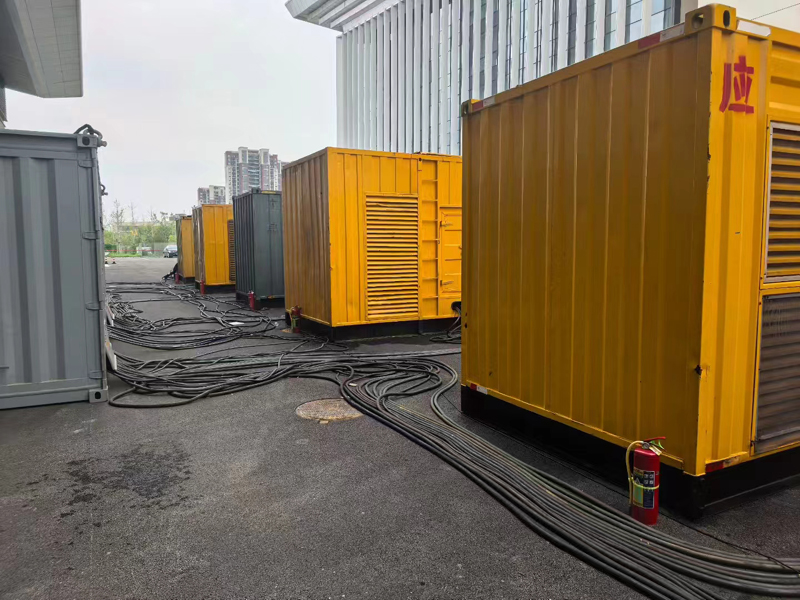 弥渡不同季节柴油发电机组保养有哪些注意事项?